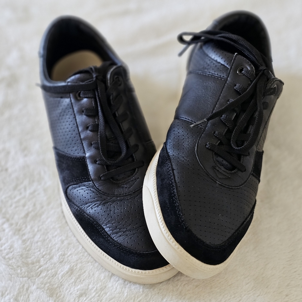 Great Condition: Clae Gregory Black Leather Sneaker Men’s 11